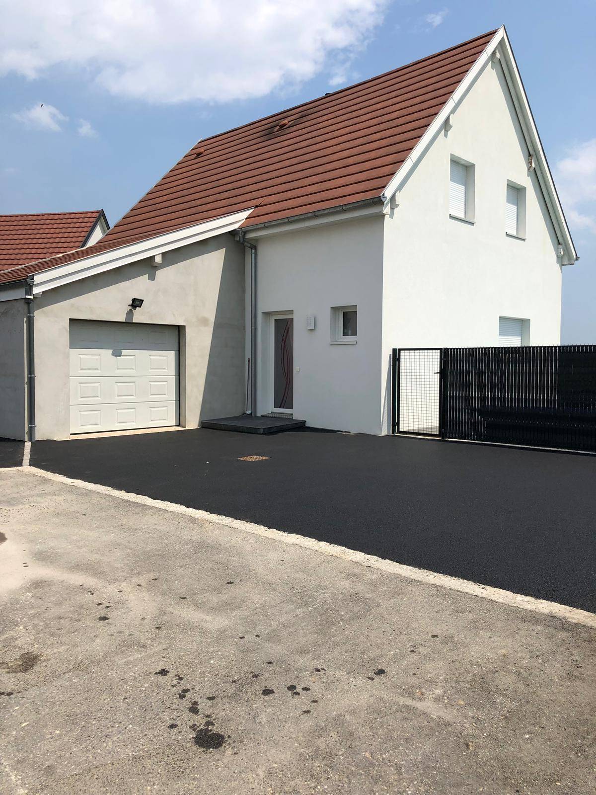 Comment bien choisir l&#8217;enrobé pour une allée de garage durable et esthétique ? Kingersheim